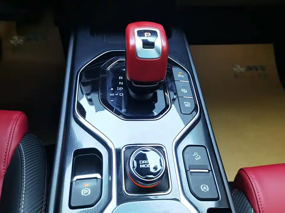 Geely Auto Geely ICON 2020 1.5TD i9 BSG 2021 - thumbnail 16