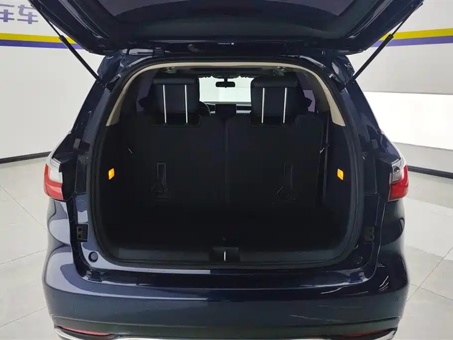 BYD BYD Song MAX 2019 1.5T Automatic Smart Connect Ruiyi Sunroof 6-seater China VI 2020 - thumbnail 4