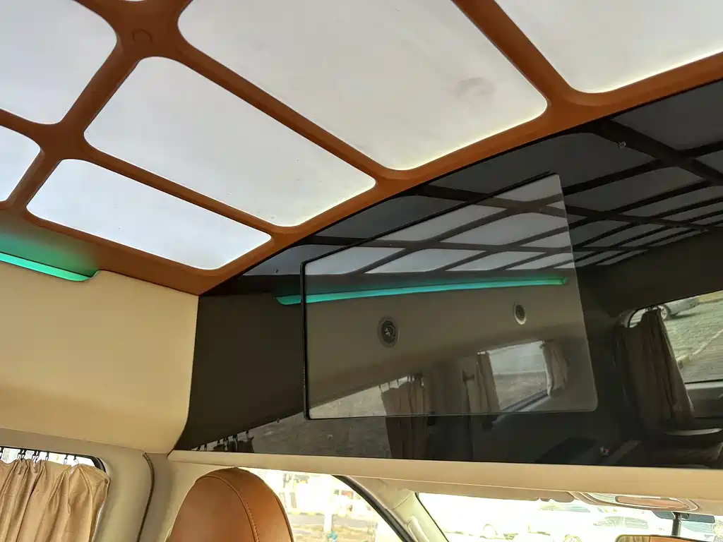Maxus MAXUS G10 2016 2.0T Automatic Elite Edition 2016 - thumbnail 12