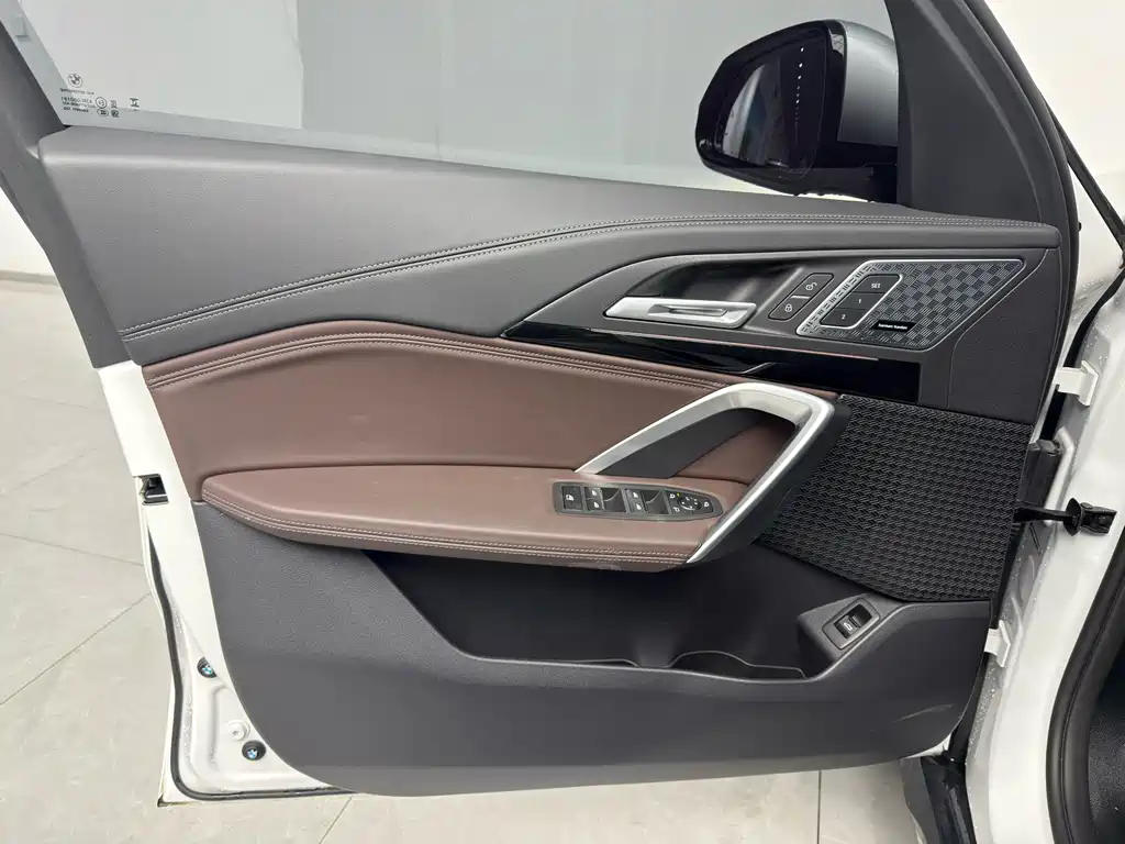 BMW BMW X1 2024 sDrive25Li X Design Package 2025 - thumbnail 15