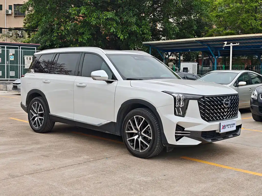 GAC Trumpchi GAC Trumpchi GS8 2024 Edition Navigator Series 2.0TGDI FWD Luxury Intelligent Connection Version 7-seater 2024 - thumbnail 3