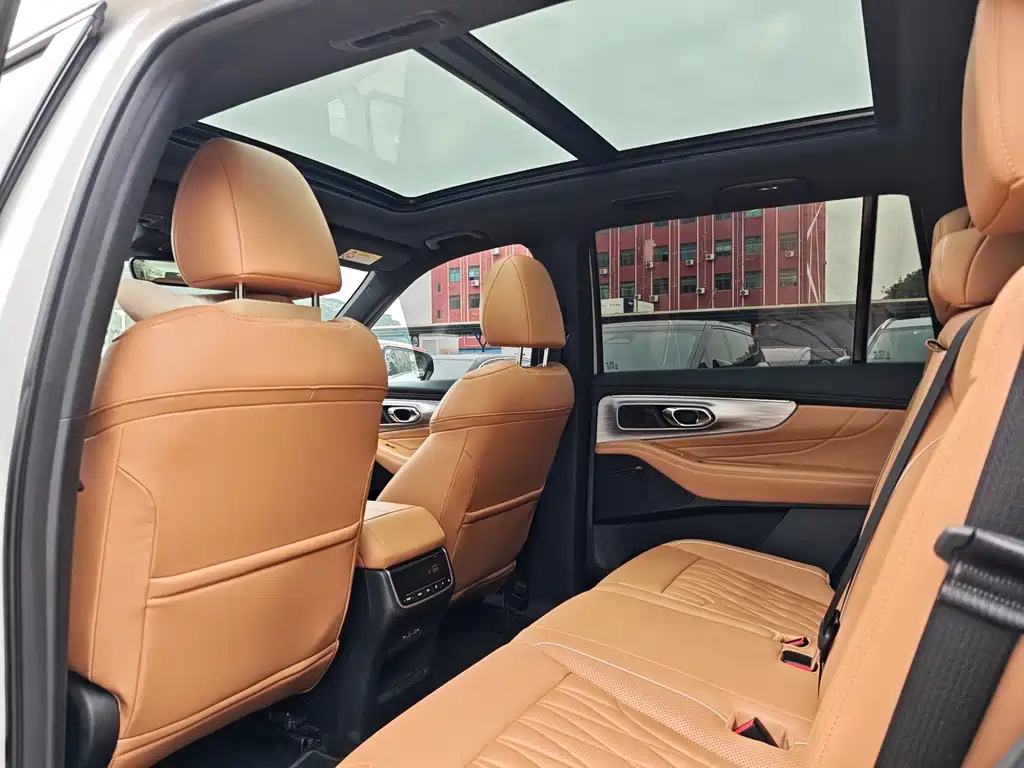 GAC Trumpchi GAC Trumpchi GS8 2024 Edition Navigator Series 2.0TGDI FWD Luxury Intelligent Connection Version 7-seater 2024 - thumbnail 8