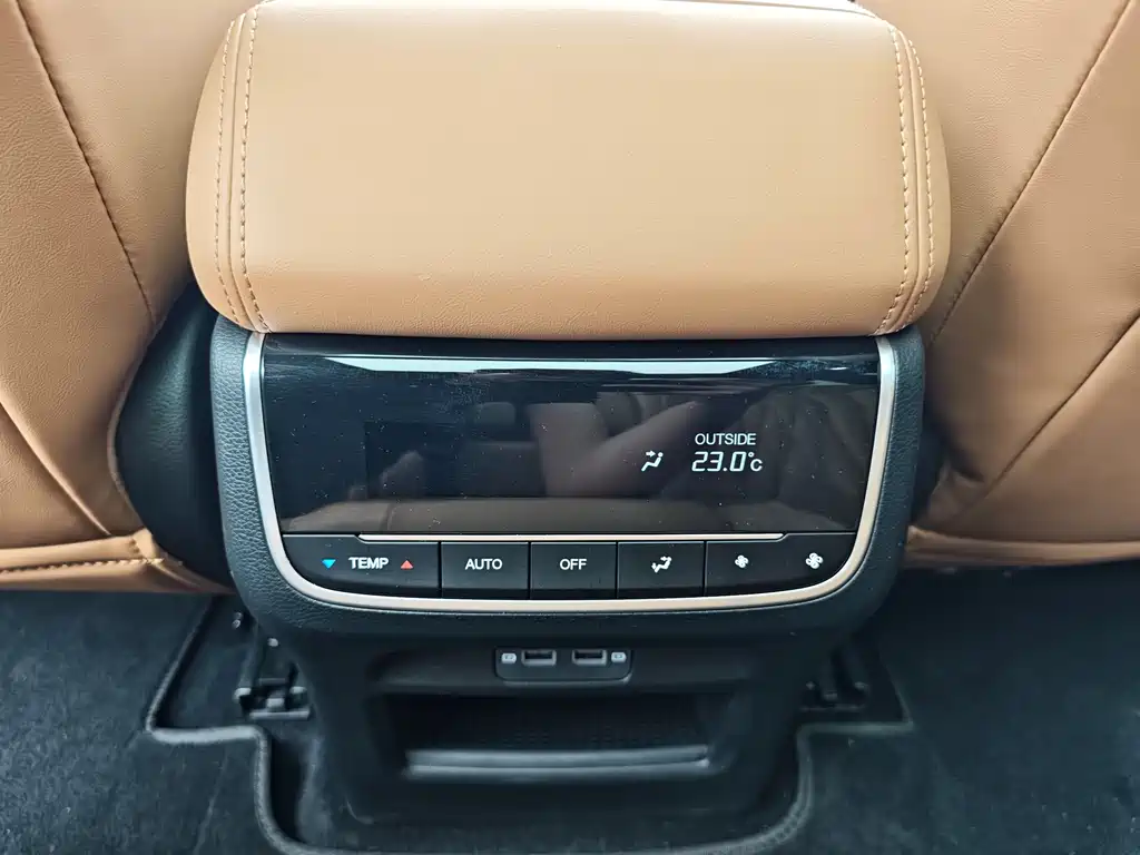 GAC Trumpchi GAC Trumpchi GS8 2024 Edition Navigator Series 2.0TGDI FWD Luxury Intelligent Connection Version 7-seater 2024 - thumbnail 9