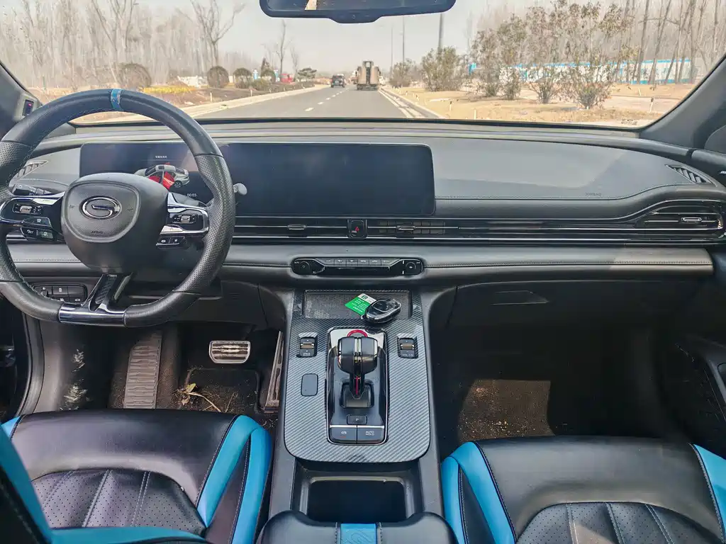 GAC Trumpchi Shadow Leopard 2022 270T DCT J16 R-Style Track Edition 2022 - thumbnail 11
