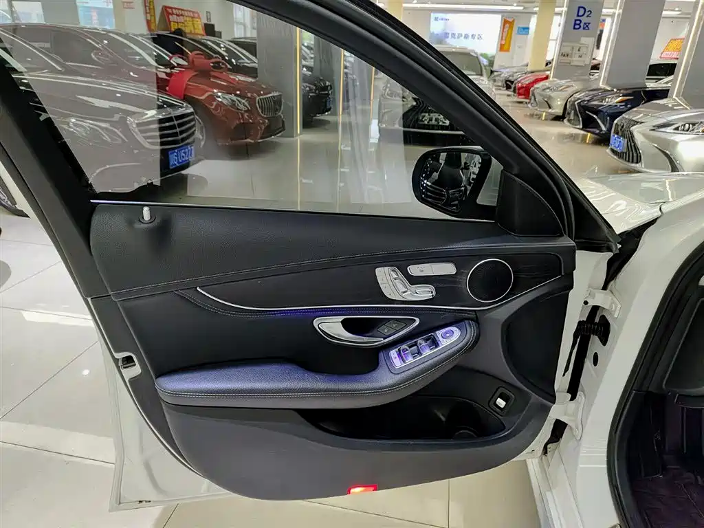 Mercedes-Benz Mercedes-Benz C-Class 2020 C 260 L Sport Edition 2020 - thumbnail 6