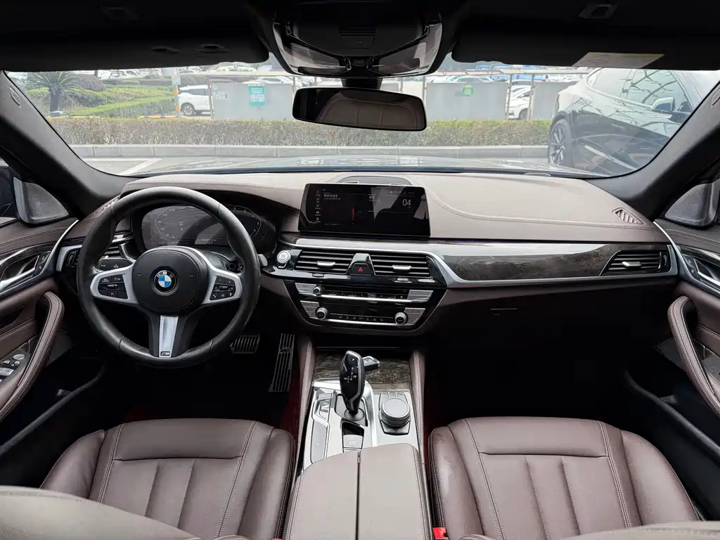 BMW BMW 5 Series 2020 525Li M Sport Package 2020 - thumbnail 18