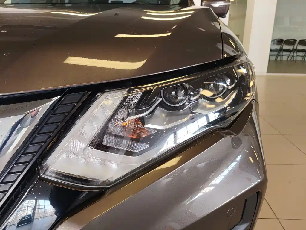 Nissan Nissan X-Trail 2020 2.5L XL ITS CVT 4WD Premium Navigation Edition 2020 - thumbnail 5