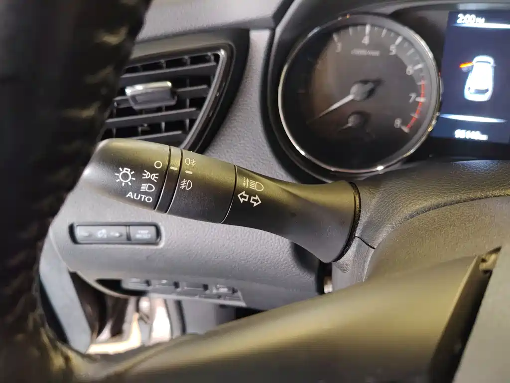 Nissan Nissan X-Trail 2020 2.5L XL ITS CVT 4WD Premium Navigation Edition 2020 - thumbnail 15