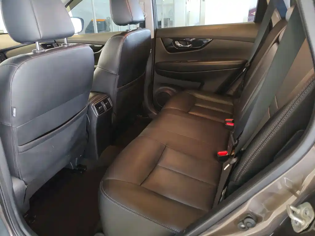 Nissan Nissan X-Trail 2020 2.5L XL ITS CVT 4WD Premium Navigation Edition 2020 - thumbnail 23