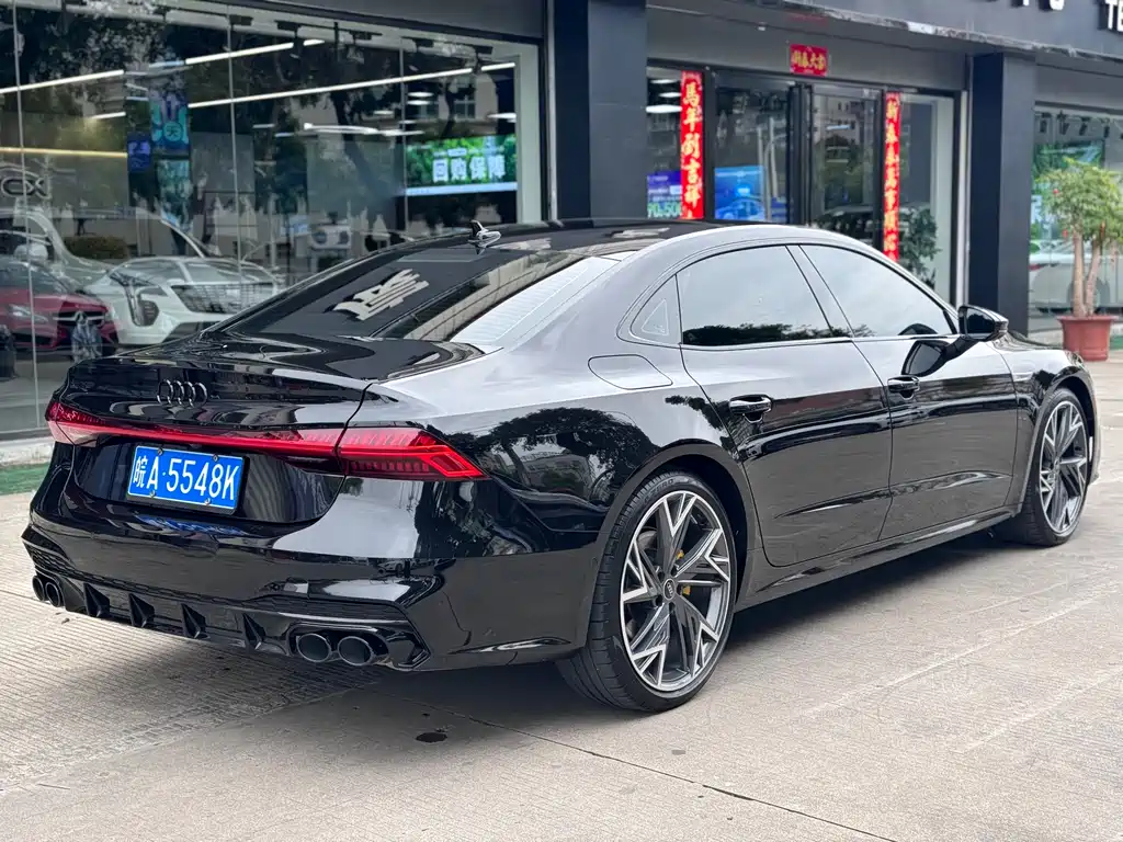Audi Audi A7L 2023 45 TFSI quattro S-line Black Knight Edition 2023 - thumbnail 7