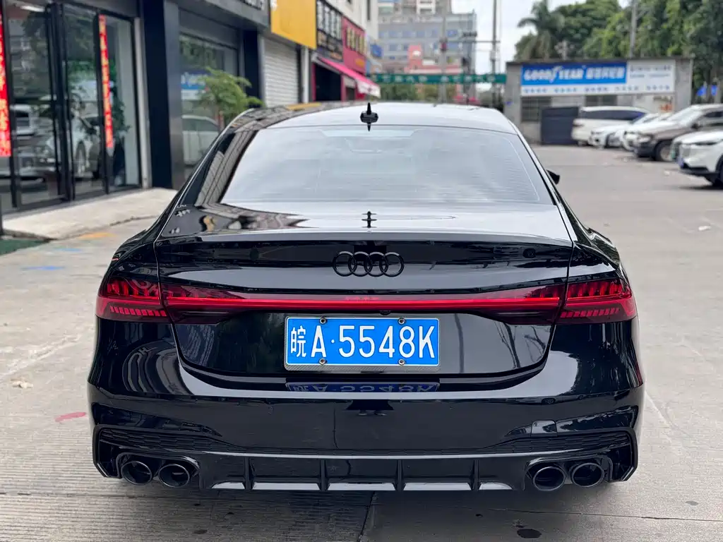 Audi Audi A7L 2023 45 TFSI quattro S-line Black Knight Edition 2023 - thumbnail 8