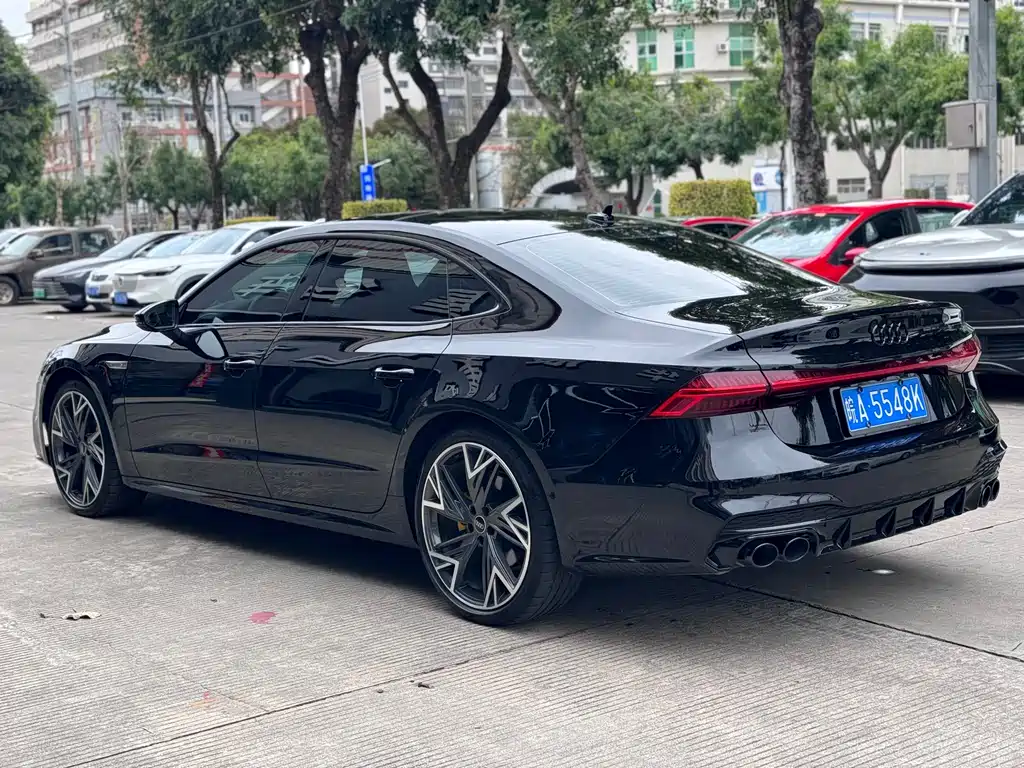 Audi Audi A7L 2023 45 TFSI quattro S-line Black Knight Edition 2023 - thumbnail 9