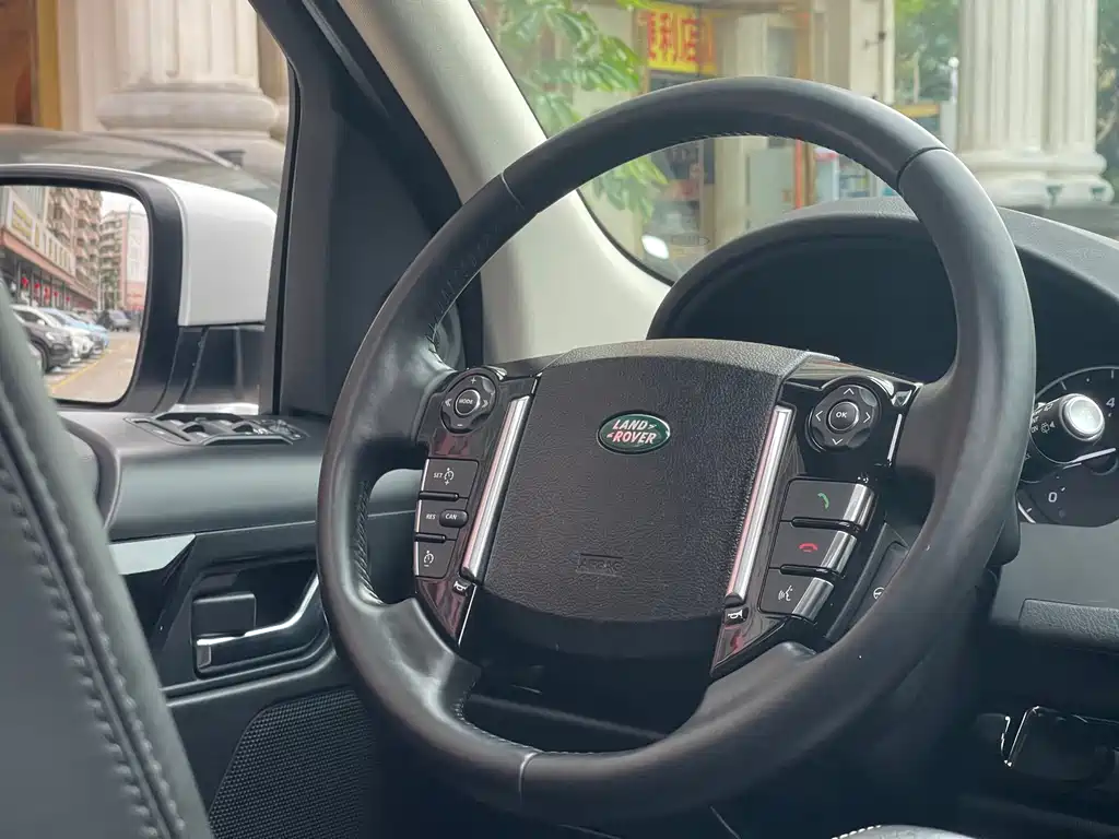 Land Rover Freelander 2 2013 2.0T Si4 HSE Petrol 2013 - thumbnail 7