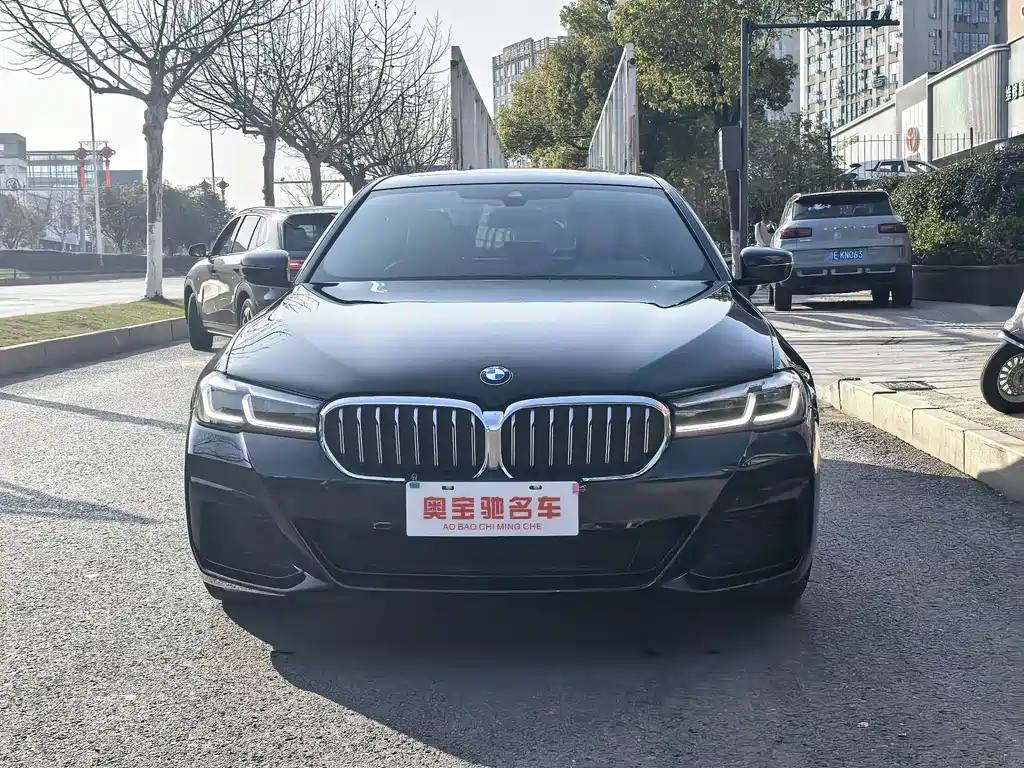 BMW BMW 5 Series (Imported) 2021 Model 525i M Sport Package 2021 - thumbnail 2
