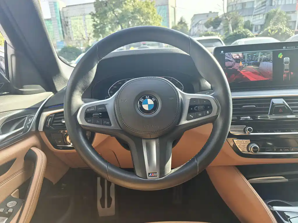 BMW BMW 5 Series (Imported) 2021 Model 525i M Sport Package 2021 - thumbnail 11