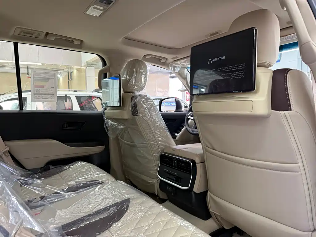 Toyota Land Cruiser LC300 2026 4.0L Automatic 2026 - thumbnail 14