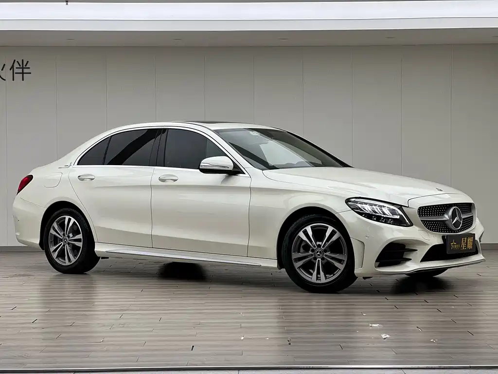 Mercedes-Benz Mercedes-Benz C-Class 2020 C 200 L Fashion Sport Edition 2019 - thumbnail 2