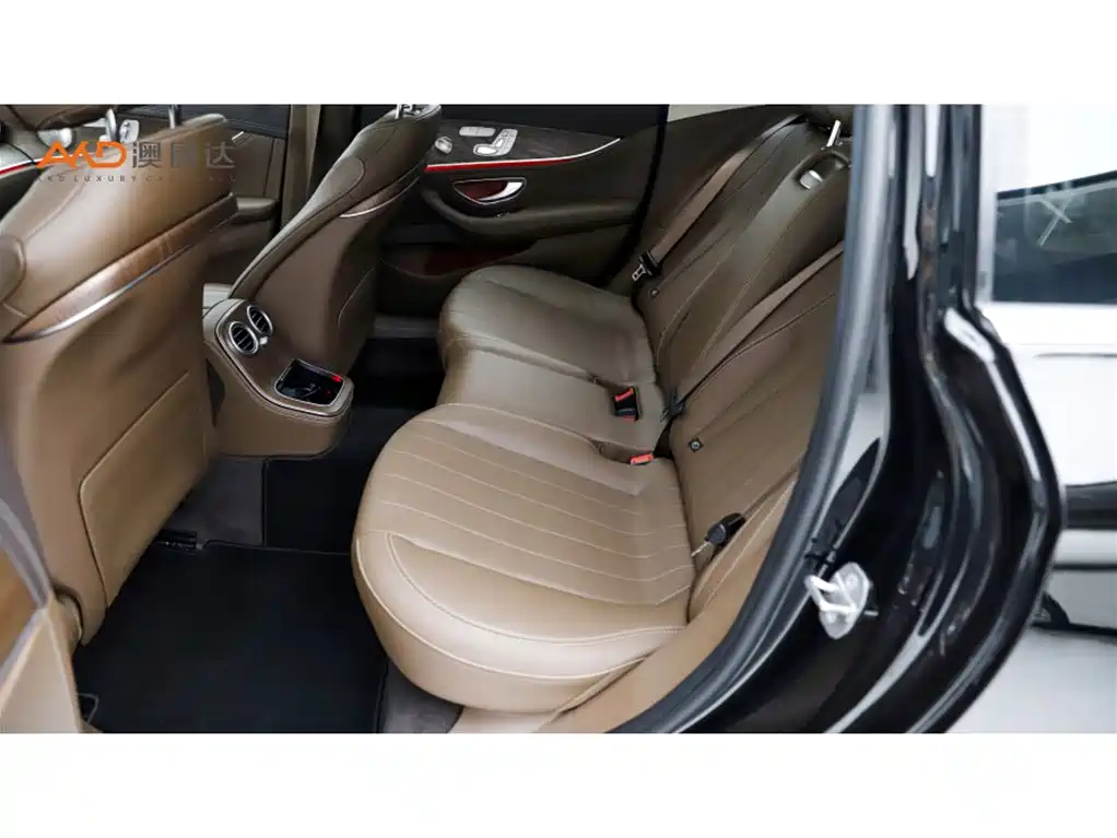 Mercedes-Benz Mercedes-Benz E300L 2.0T 2022 Facelift Premium Luxury Edition 2022 - thumbnail 7