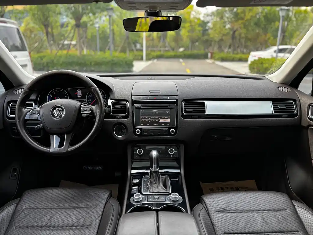 Volkswagen Volkswagen Touareg 2017 3.0TSI Outdoor Edition 2017 - thumbnail 6