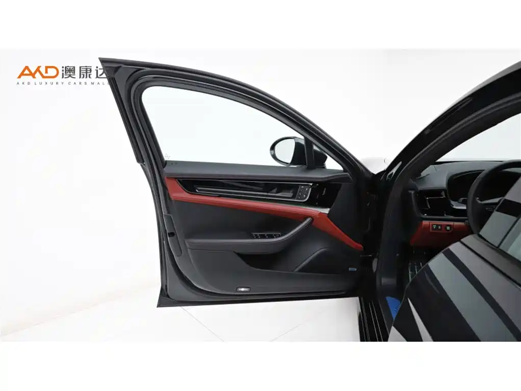 Porsche Panamera/2.9T/24 2024 - thumbnail 10