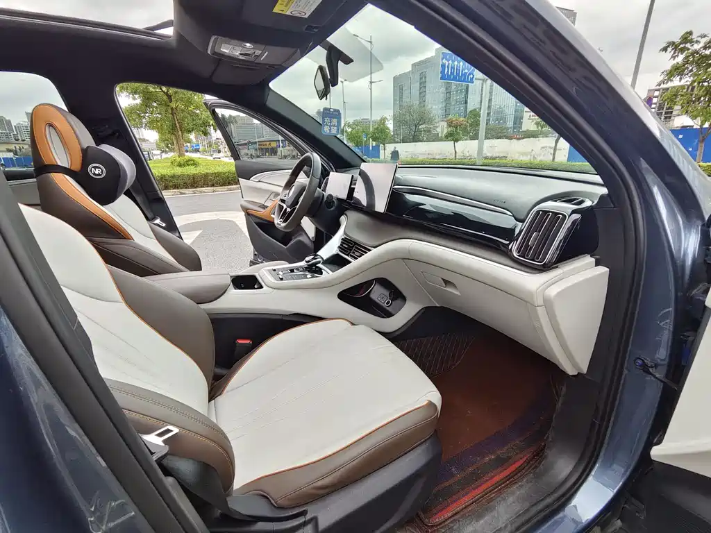 BYD BYD Song Pro NEV 2023 Champion Edition DM-i 71KM Leading Model 2023 - thumbnail 9