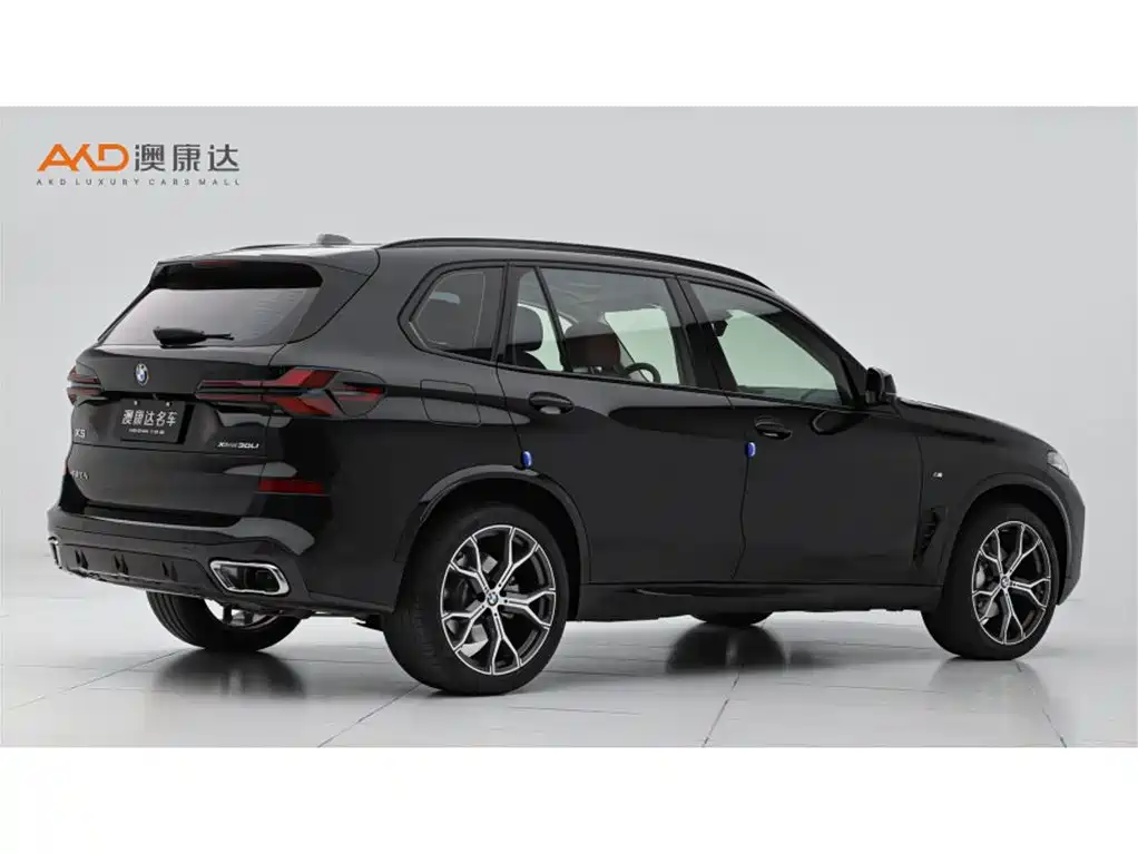 BMW BMW X5 xDrive30Li M Sport Shadow Night Package 2024 - thumbnail 3