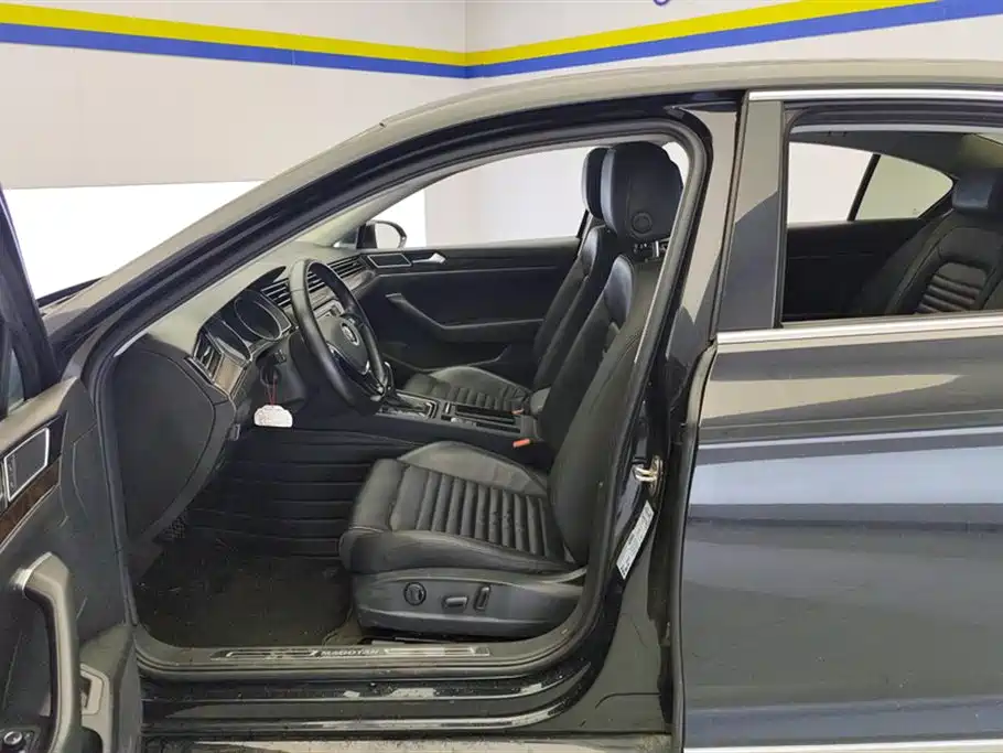 Volkswagen Magotan 2019 330TSI DSG Leading Model VI 2020 - thumbnail 9