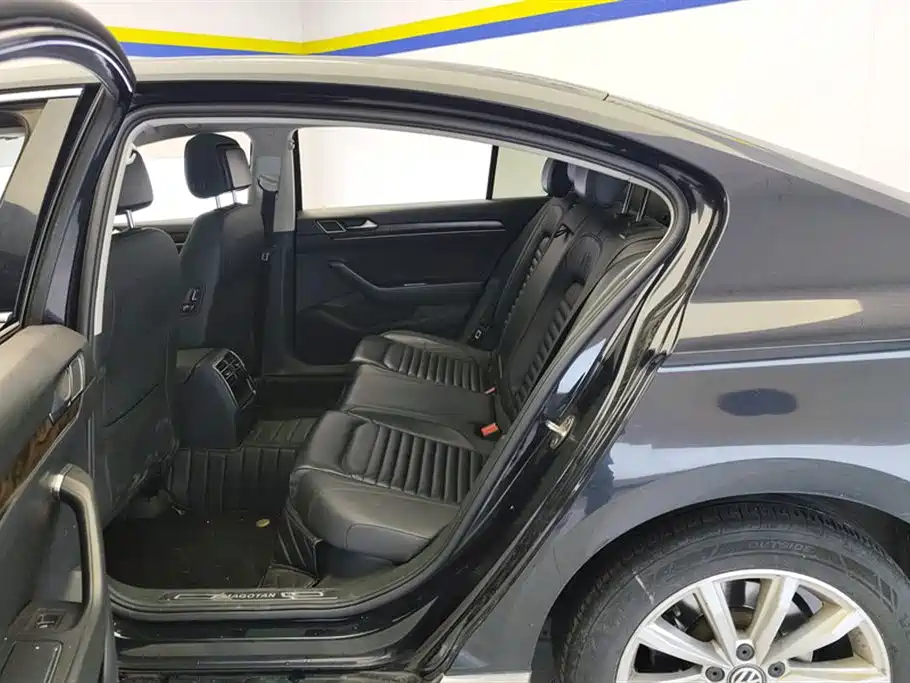 Volkswagen Magotan 2019 330TSI DSG Leading Model VI 2020 - thumbnail 11