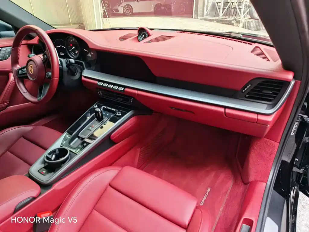 Porsche Porsche 911 2023 Carrera 3.0T 2025 - thumbnail 9