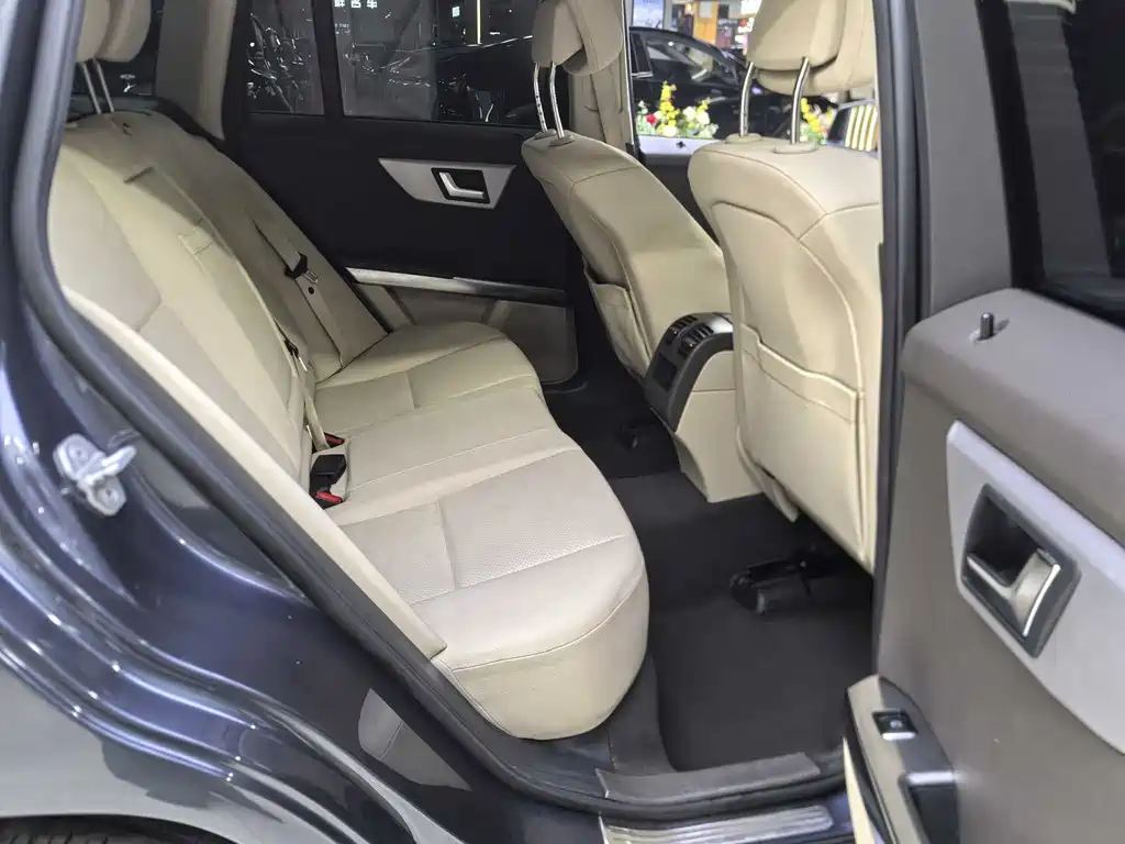 Mercedes-Benz Mercedes-Benz GLK-Class 2013 GLK 300 4MATIC Sport Edition 2013 - thumbnail 3