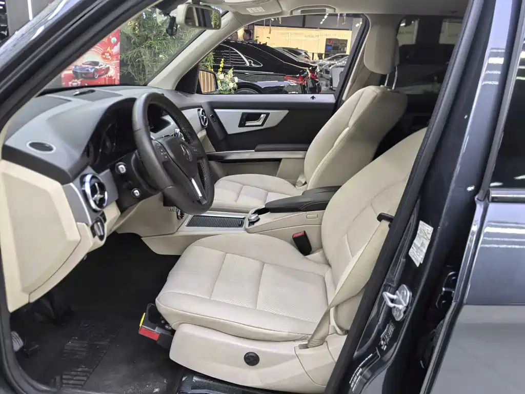 Mercedes-Benz Mercedes-Benz GLK-Class 2013 GLK 300 4MATIC Sport Edition 2013 - thumbnail 11