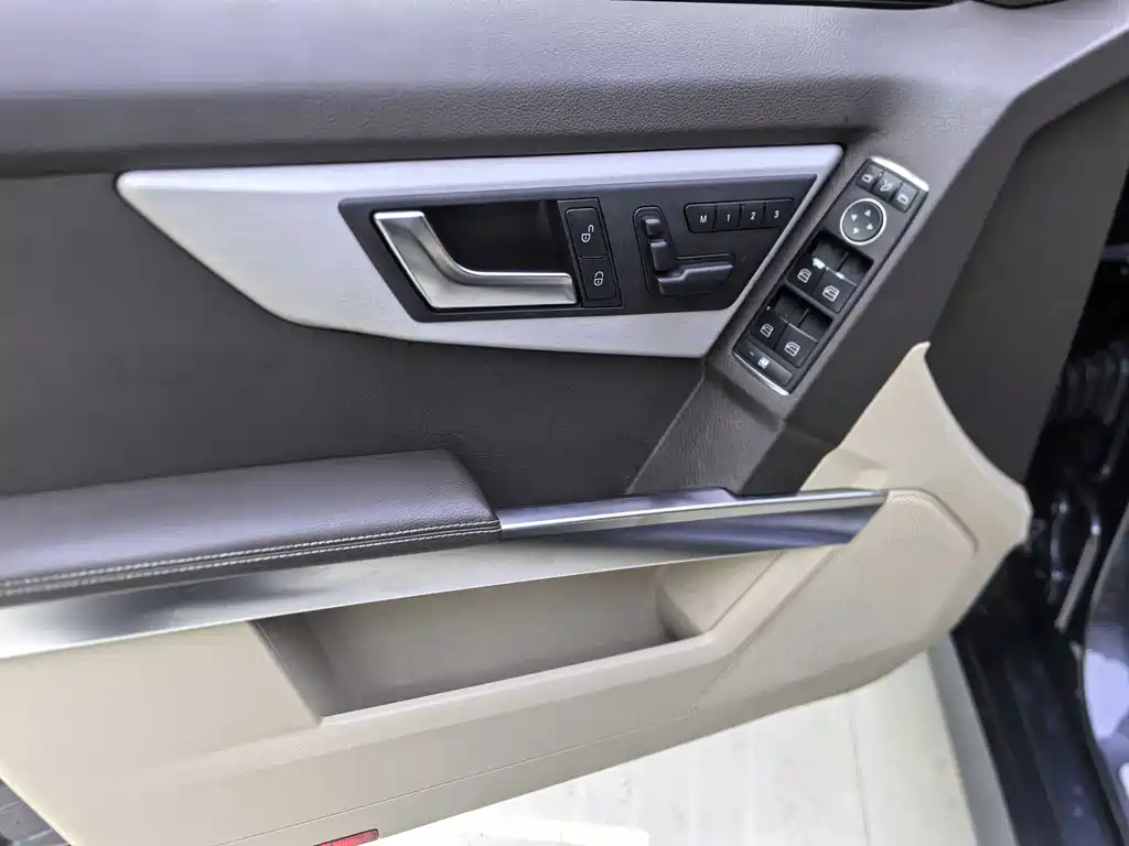 Mercedes-Benz Mercedes-Benz GLK-Class 2013 GLK 300 4MATIC Sport Edition 2013 - thumbnail 12