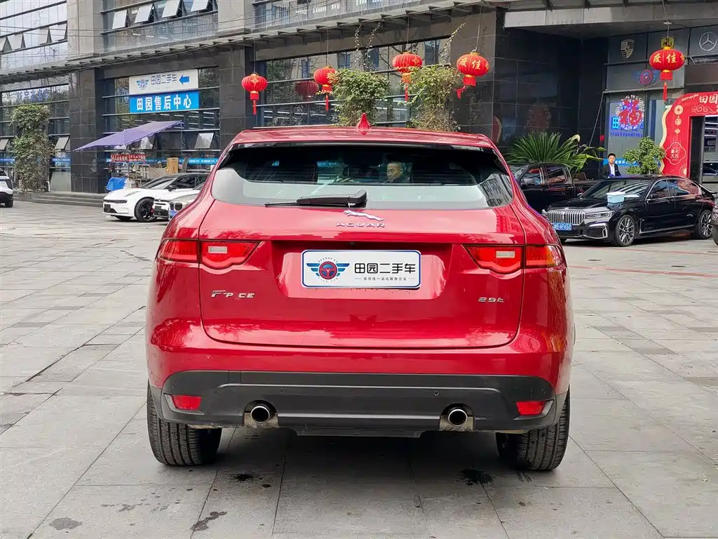 Jaguar Jaguar F-PACE 2016 2.0T RWD R-Sport 2016 - thumbnail 5