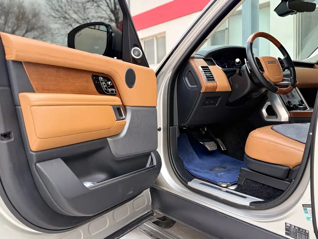 Land Rover Range Rover 2020 3.0 L6 Autobiography Long Wheelbase 2020 - thumbnail 12