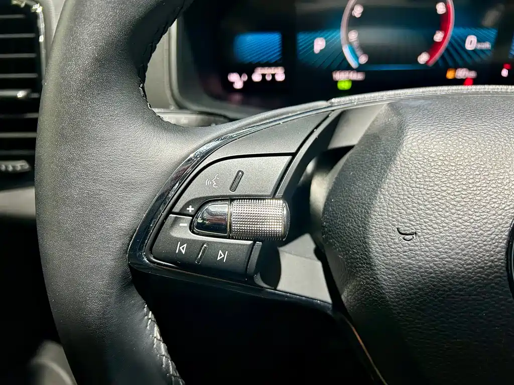 Skoda Karoq 2024 TSI280 Premium Edition 2024 - thumbnail 12