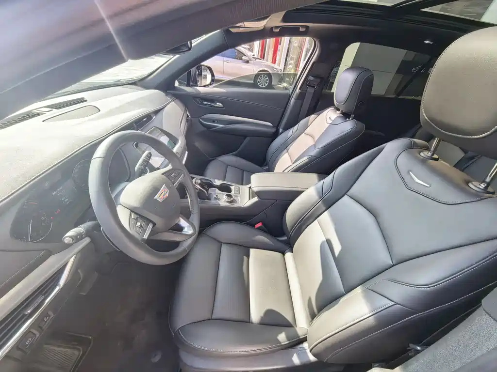 Cadillac Cadillac XT4 2020 28T FWD Luxury 2020 - thumbnail 13