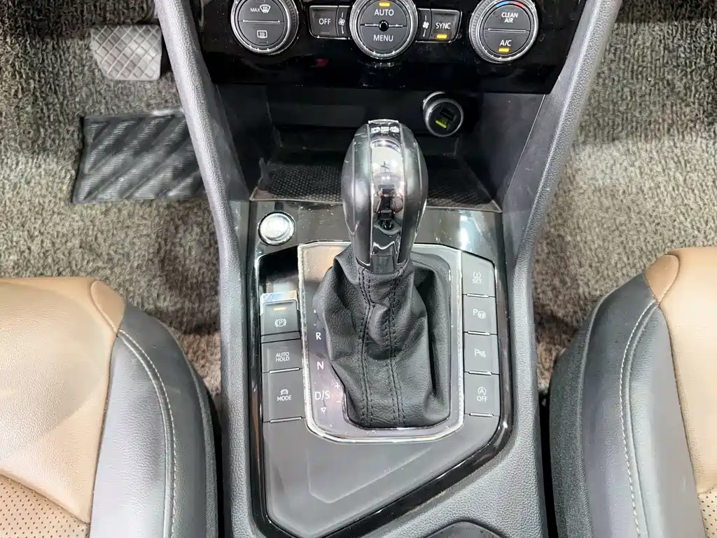 Volkswagen Tharu 2019 280TSI 2WD Flagship Edition VI 2019 - thumbnail 18