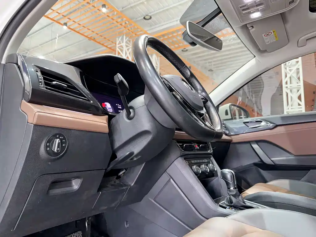 Volkswagen Tharu 2019 280TSI 2WD Flagship Edition VI 2019 - thumbnail 22