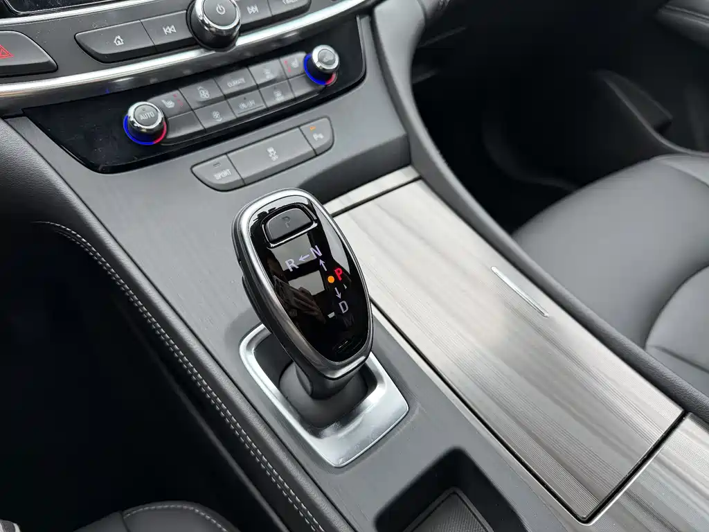 Buick Buick Regal 2022 652T Luxury Edition 2022 - thumbnail 12