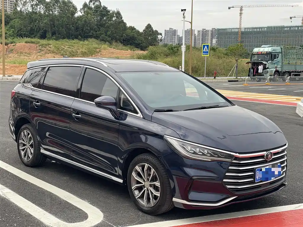 BYD BYD Song MAX 2021 Upgrade Edition 1.5T Automatic Luxury 6-Seat 2020 - thumbnail 2