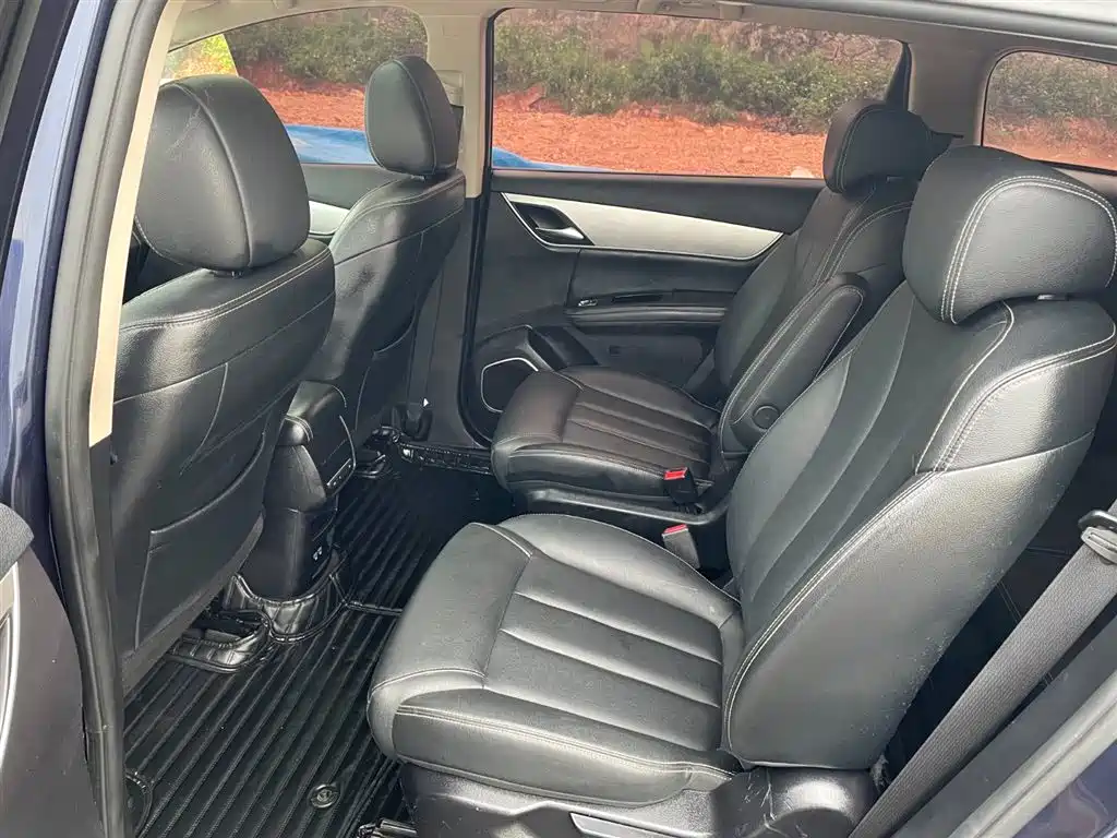 BYD BYD Song MAX 2021 Upgrade Edition 1.5T Automatic Luxury 6-Seat 2020 - thumbnail 6