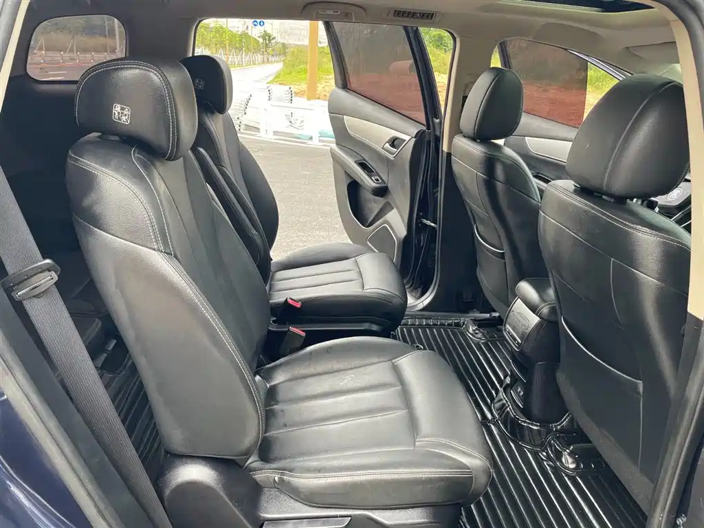 BYD BYD Song MAX 2021 Upgrade Edition 1.5T Automatic Luxury 6-Seat 2020 - thumbnail 7