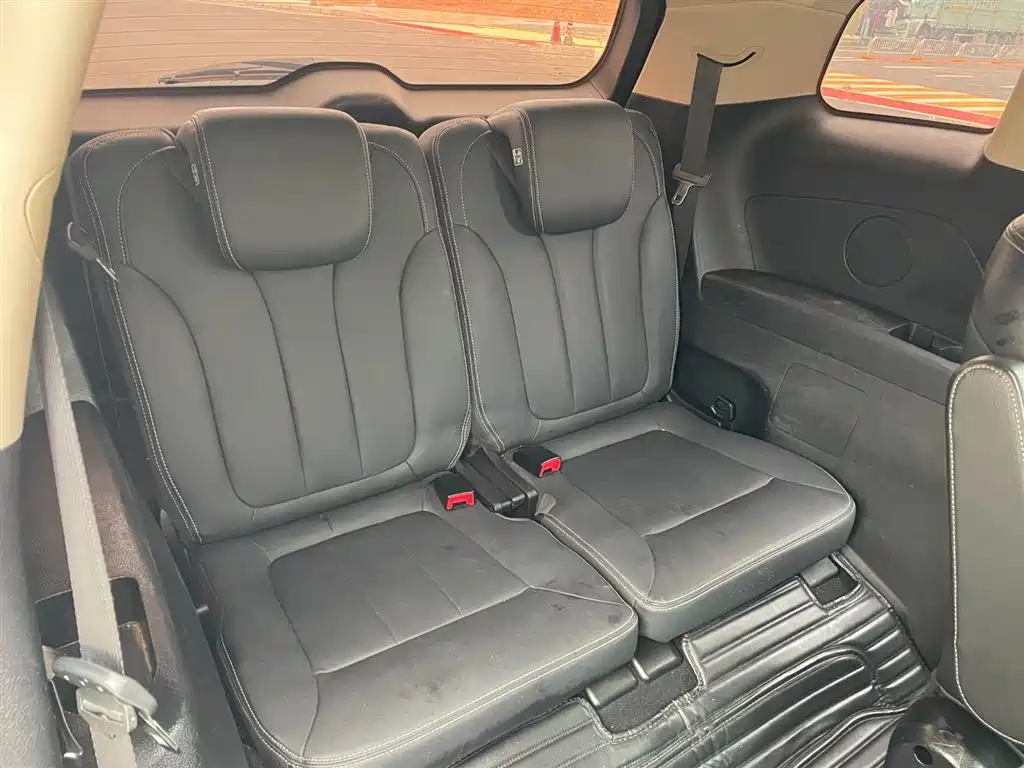 BYD BYD Song MAX 2021 Upgrade Edition 1.5T Automatic Luxury 6-Seat 2020 - thumbnail 9