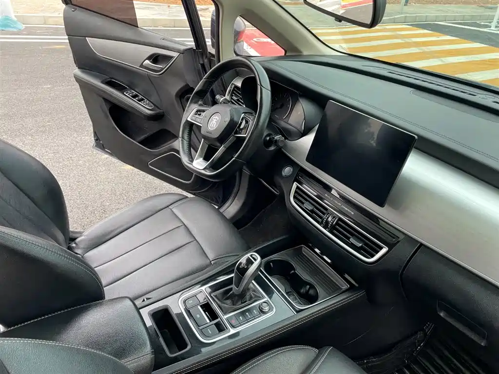 BYD BYD Song MAX 2021 Upgrade Edition 1.5T Automatic Luxury 6-Seat 2020 - thumbnail 12