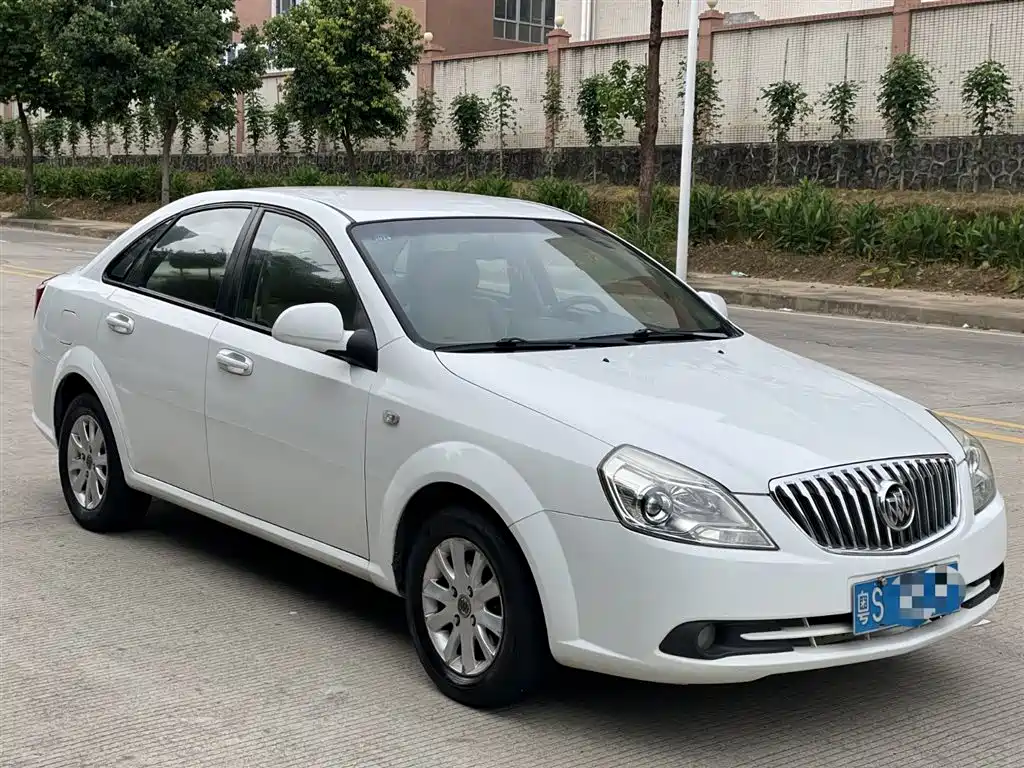 Buick Buick Excelle 2013 1.5L Automatic Classic Edition 2014 - thumbnail 2