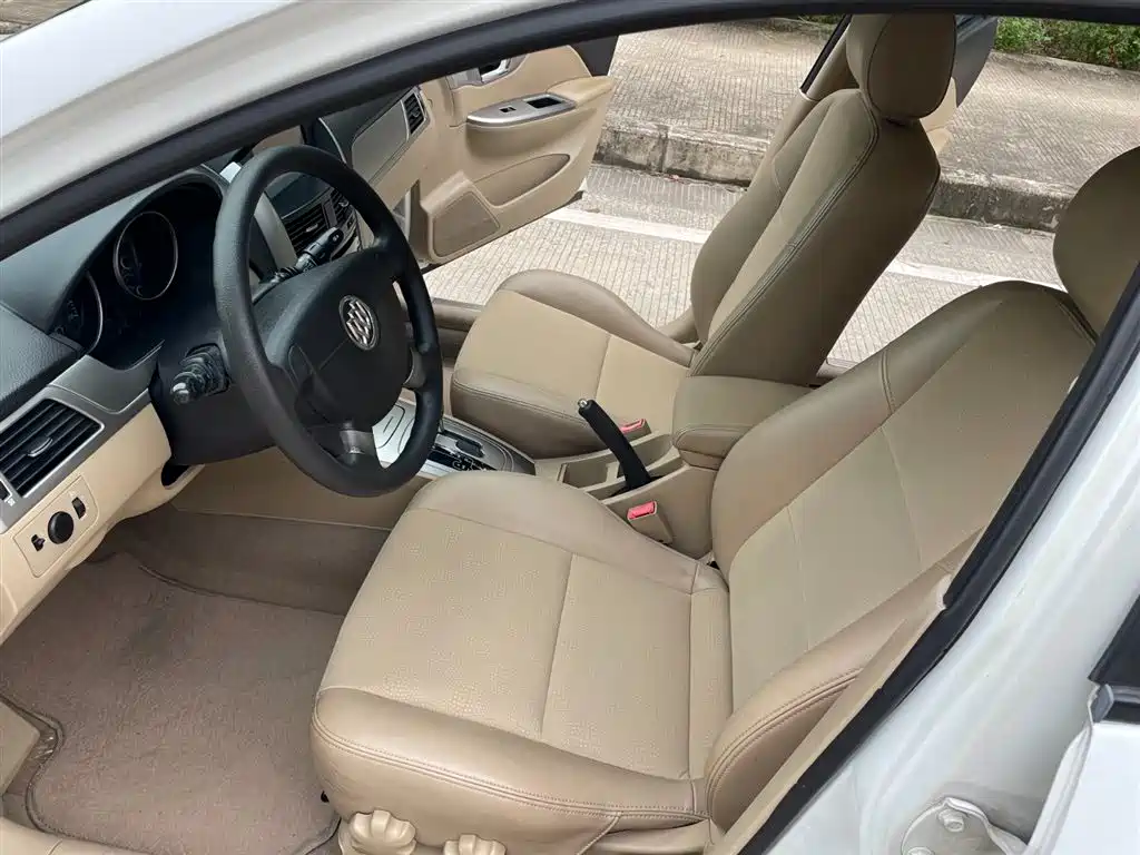 Buick Buick Excelle 2013 1.5L Automatic Classic Edition 2014 - thumbnail 9