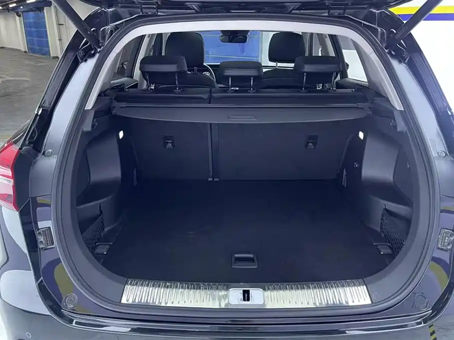 Hongqi Hongqi HS5 2022 Model Year Facelift 2.0T Smart Connect Flag Enjoy Edition 2023 - thumbnail 4