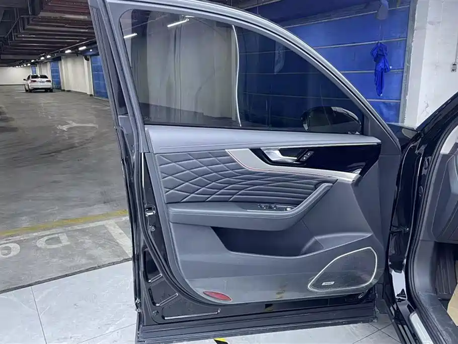 Hongqi Hongqi HS5 2022 Model Year Facelift 2.0T Smart Connect Flag Enjoy Edition 2023 - thumbnail 7