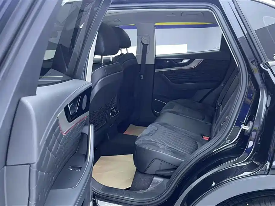 Hongqi Hongqi HS5 2022 Model Year Facelift 2.0T Smart Connect Flag Enjoy Edition 2023 - thumbnail 11