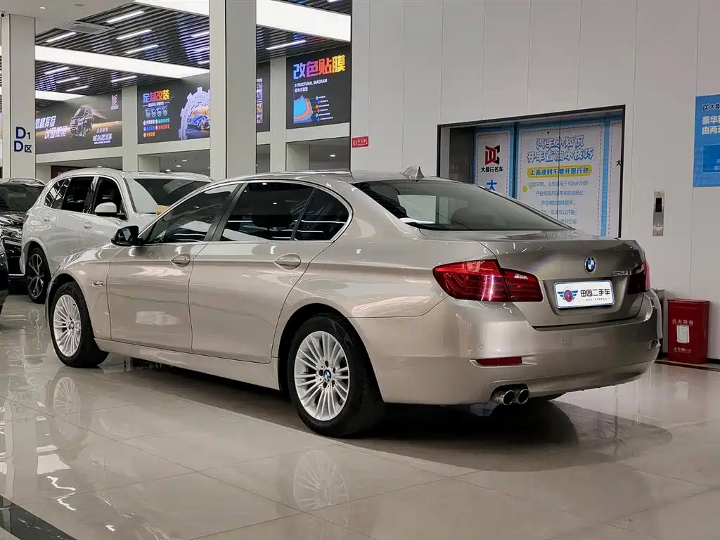 BMW BMW 5 Series 2014 525Li Luxury Design Package 2016 - thumbnail 4